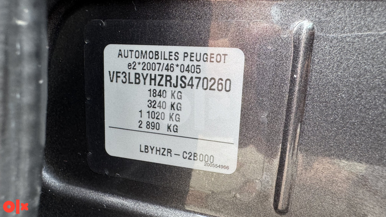 PEUGEOT 308 1.5 "GT-LINE" Full LED Pano Kam Denon Automatik Full