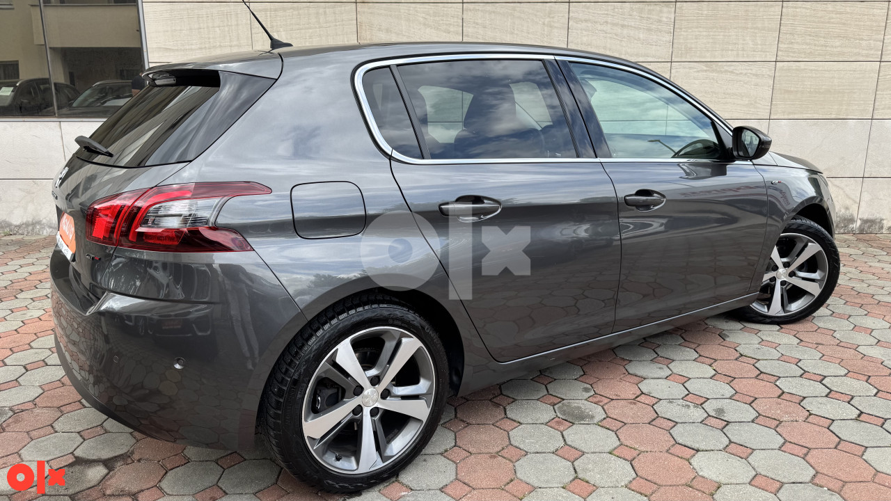 PEUGEOT 308 1.5 "GT-LINE" Full LED Pano Kam Denon Automatik Full