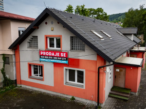 EOS / Residential-Commercial Building / 498 m2 / Tuzla photo 3
