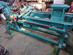 TOKARSKI STROJ ZA DRVO