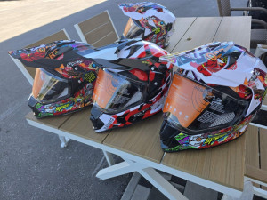 KACIGA ZA MOTOR SKUTER QUAD KROSS