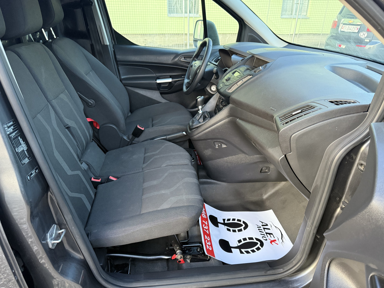 FORD TRANSIT CONNECT uvoz Svajcarska