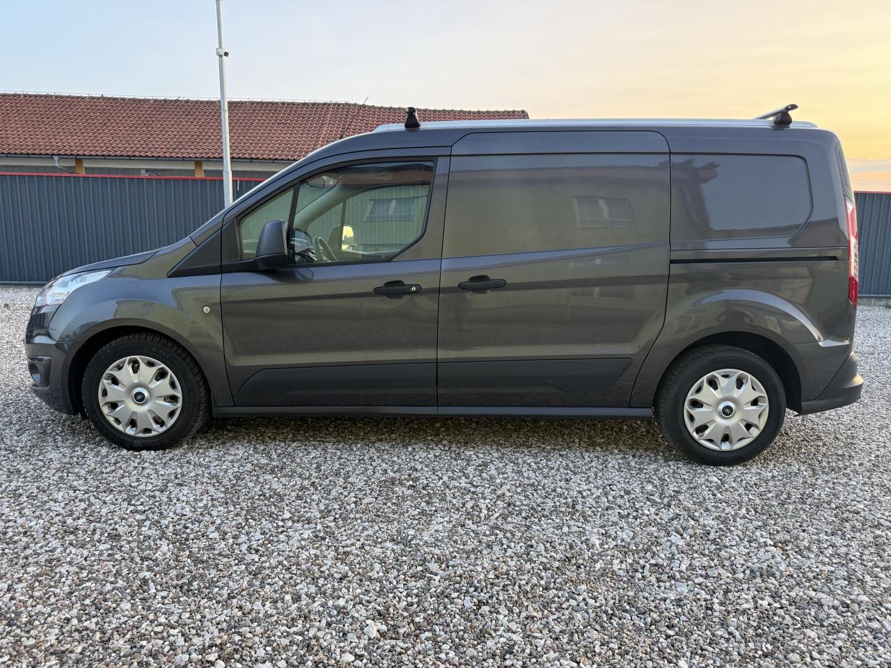 FORD TRANSIT CONNECT uvoz Svajcarska