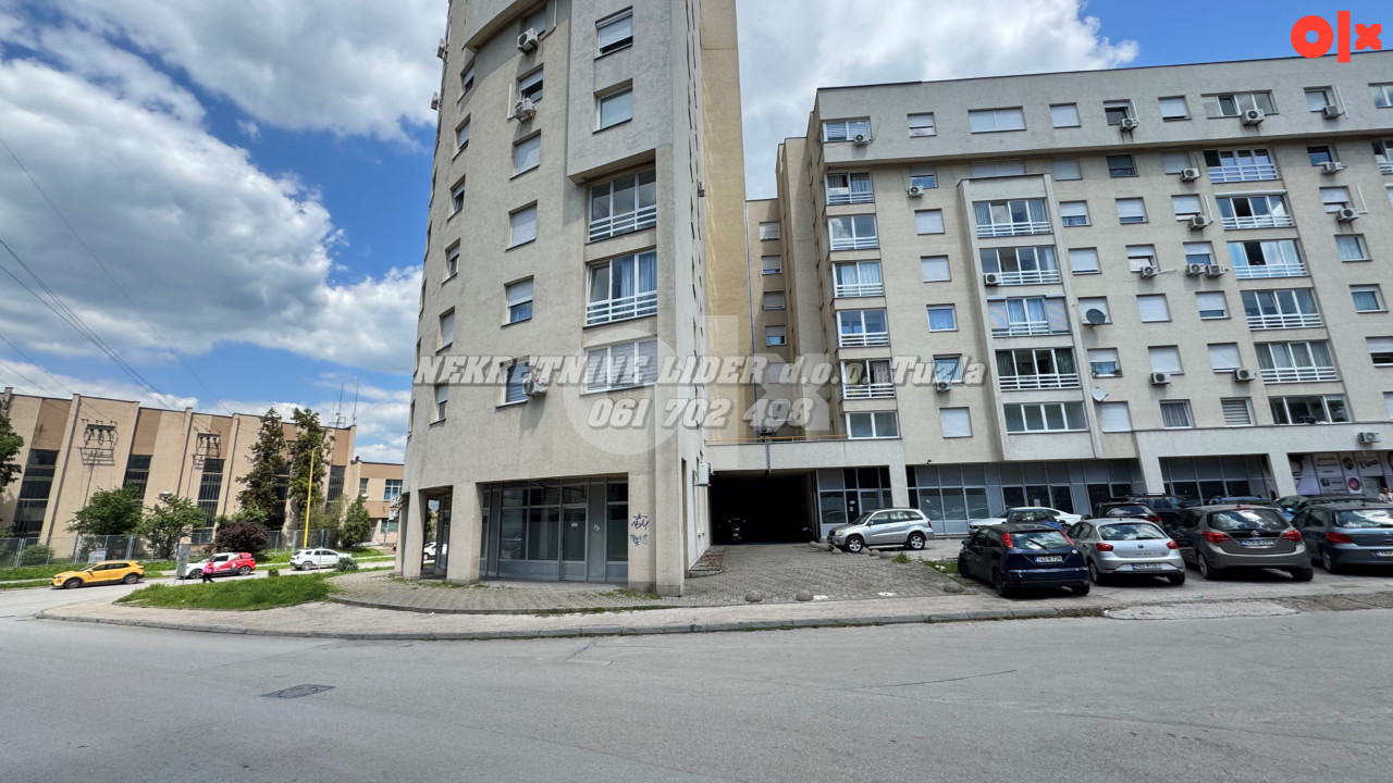 Višenamjenski poslovni prostor, cc230m2, Zlokovac 2