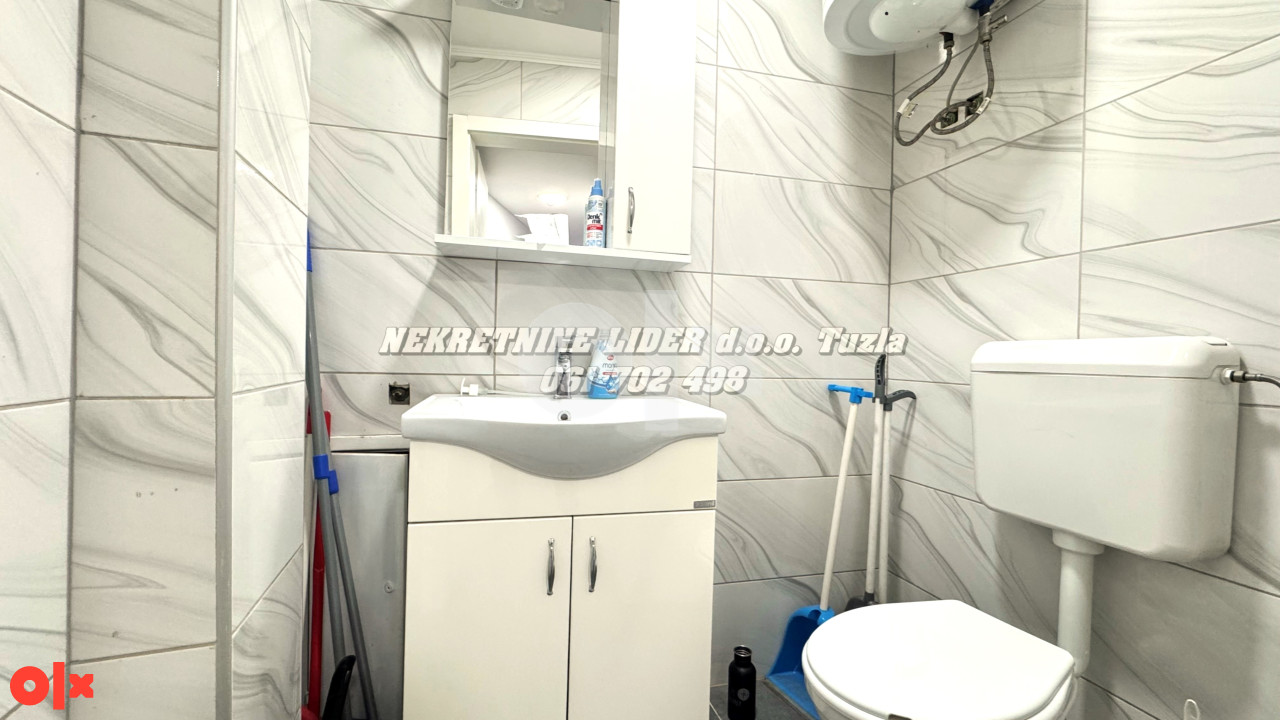 Višenamjenski poslovni prostor, cc230m2, Zlokovac 20