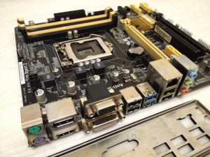Matična ploča Asus B85M-E, socket 1150