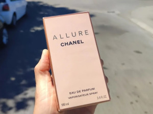 Chanel Allure 100 ml zenski parfem