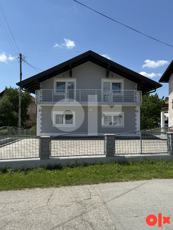 Komplet Imanje  dvije kuce 5