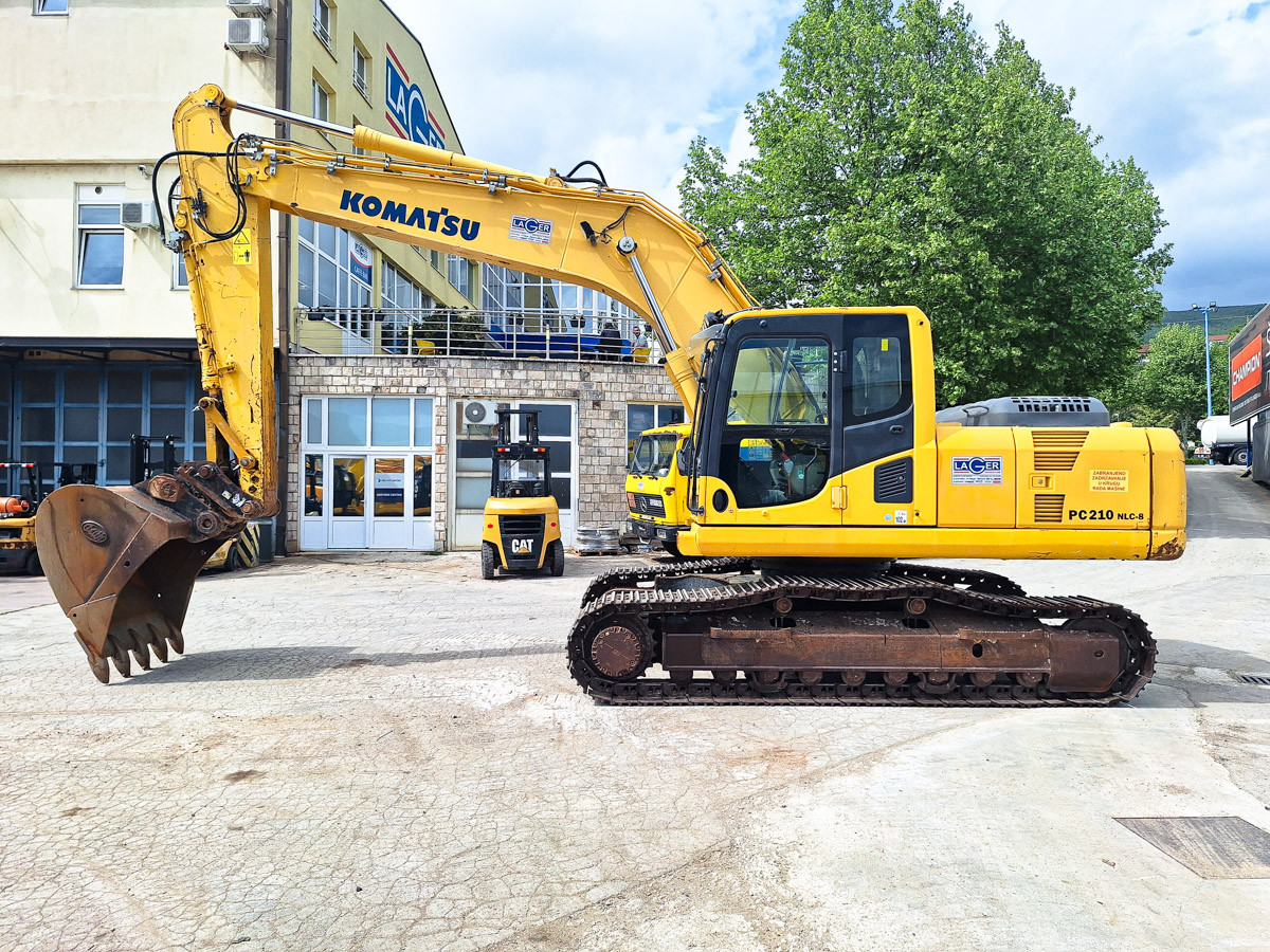Bager gusjeničar KOMATSU PC210NLC-8