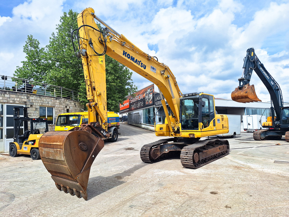 Bager gusjeničar KOMATSU PC210NLC-8
