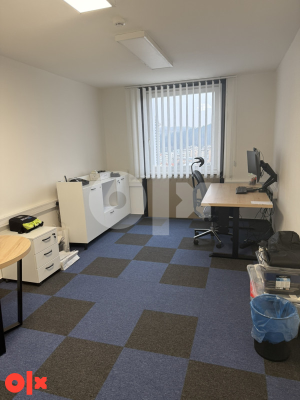 Poslovni prostor 250m2 Hotel Tuzla 10