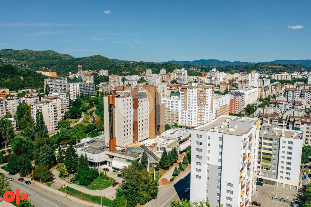 Poslovni prostor 250m2 Hotel Tuzla 11