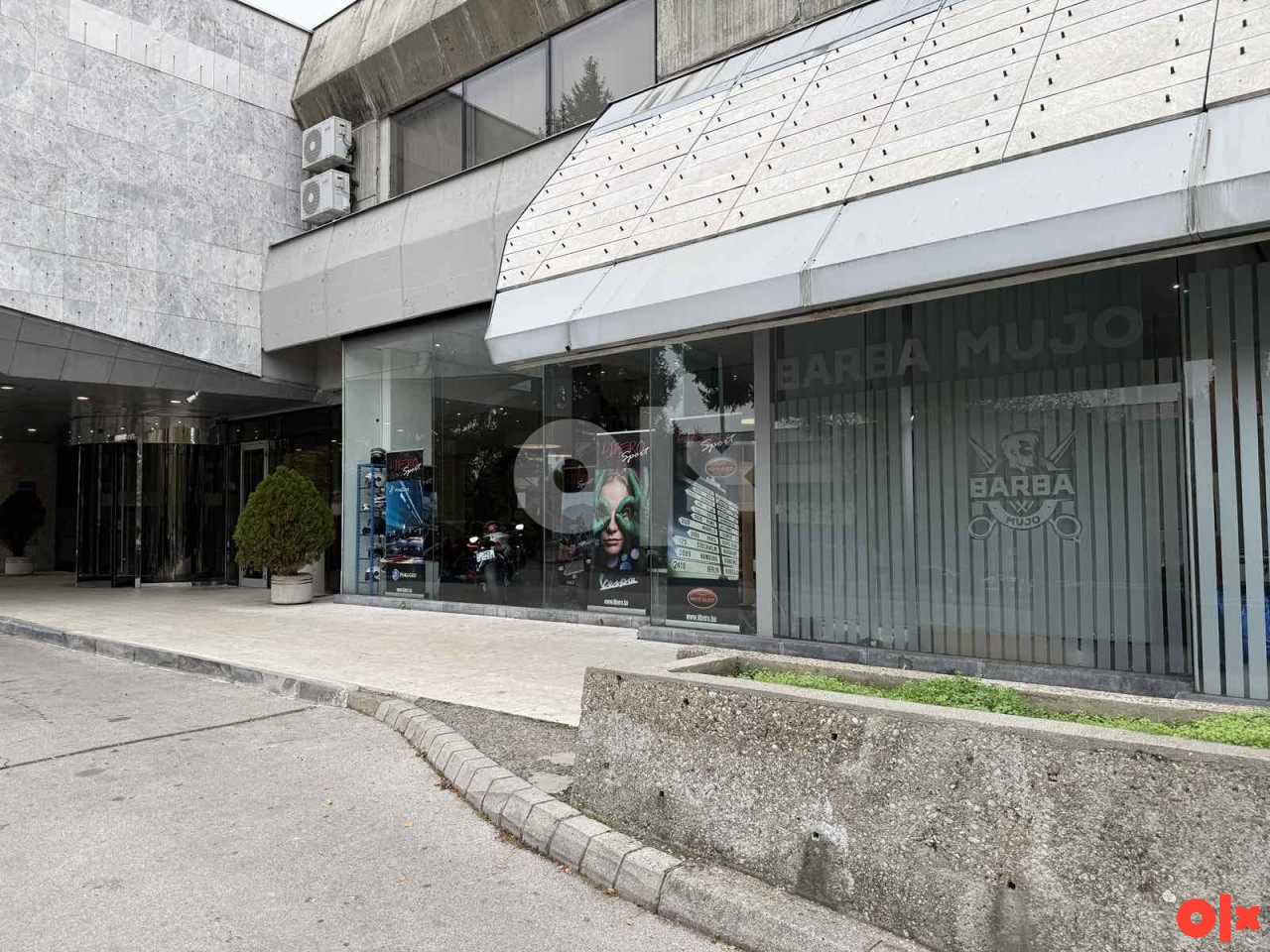 Poslovni prostor 50 m2 Hotel Tuzla 11