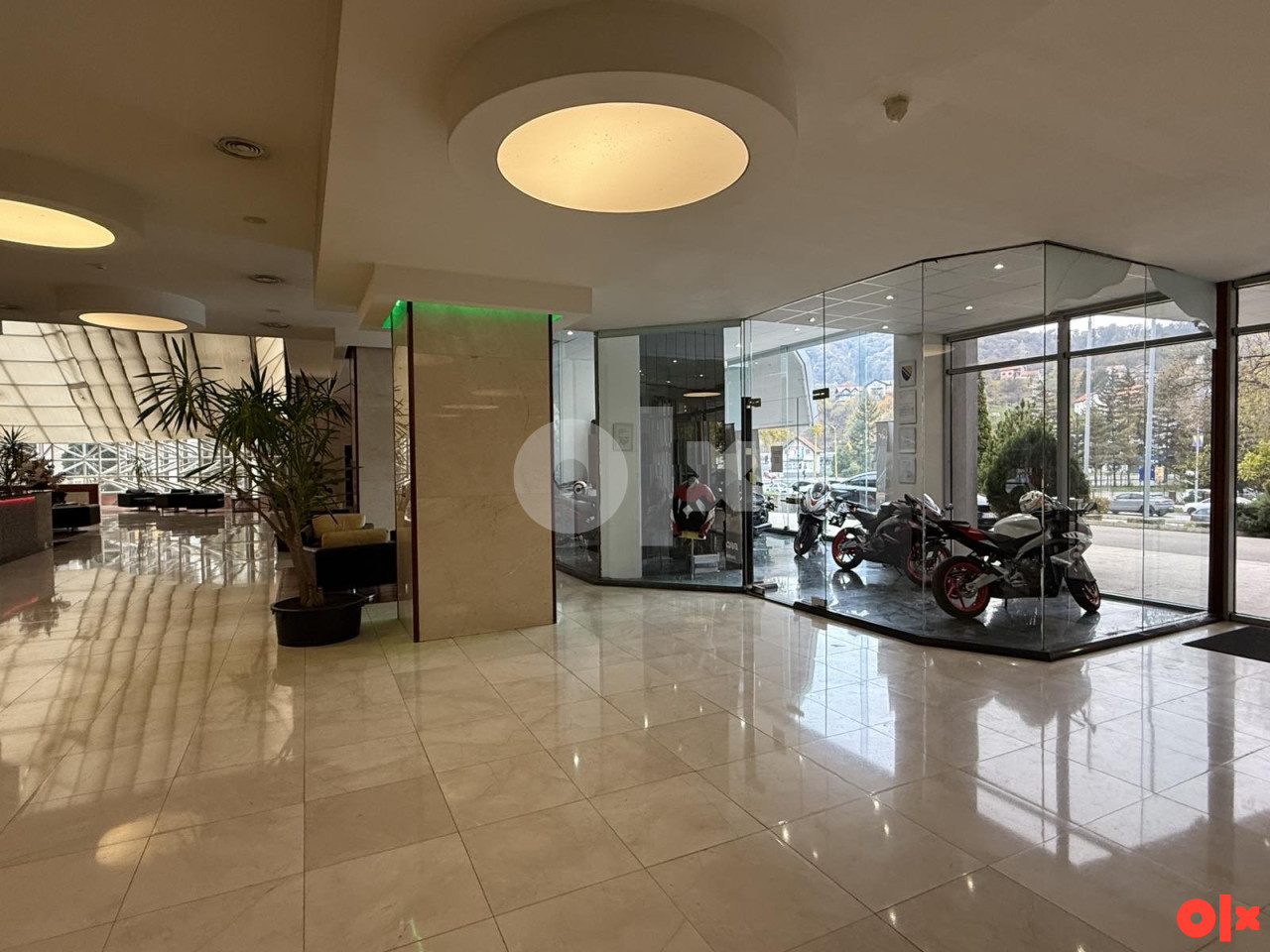 Poslovni prostor 50 m2 Hotel Tuzla 12