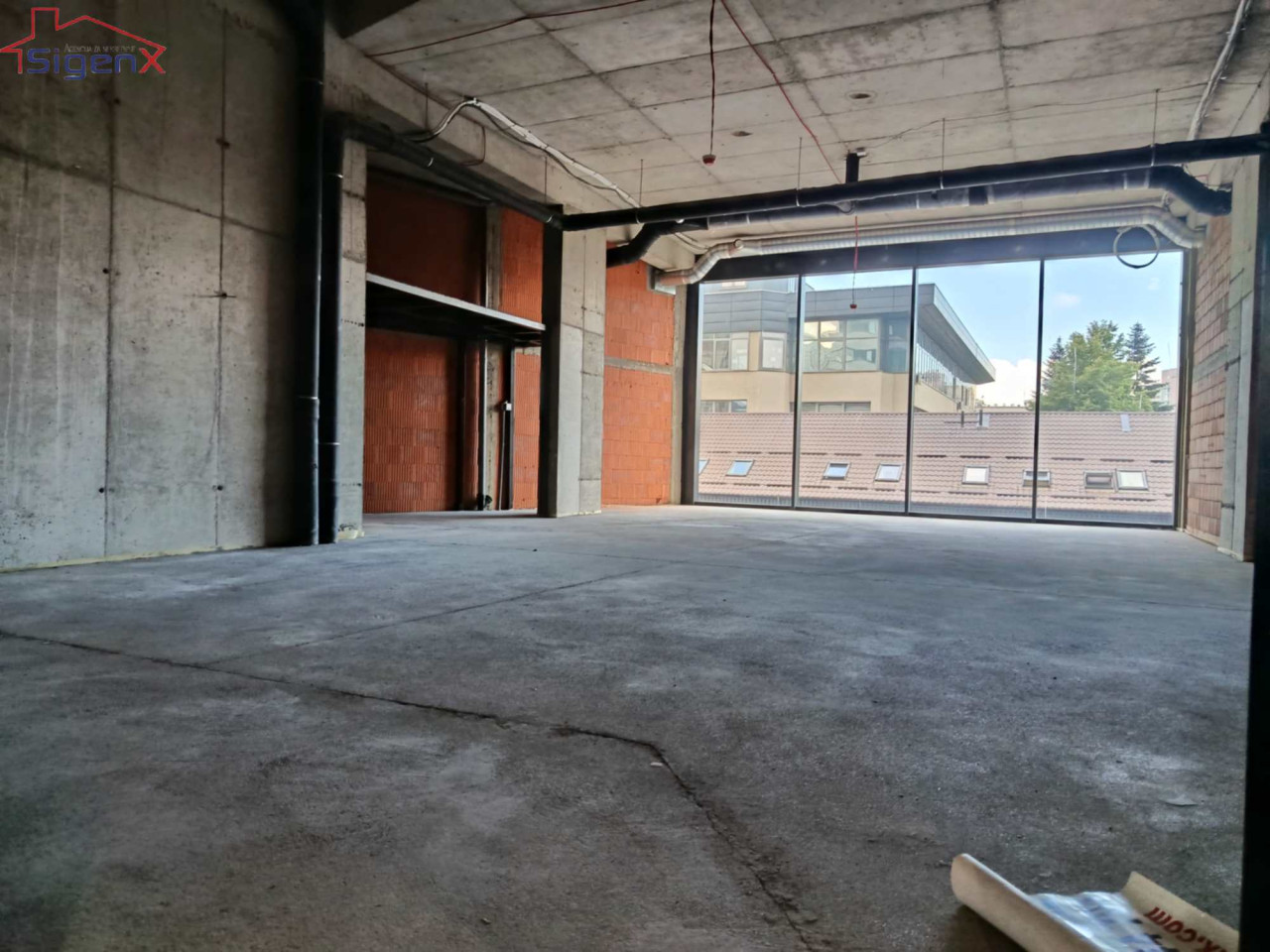 Poslovni prostor/Sarajevo Tower/dva parking mjesta 4