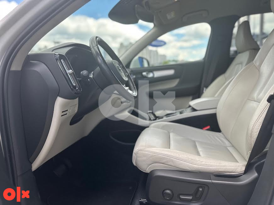 Volvo XC40 D4 AWD Momentum