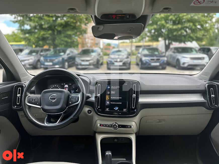 Volvo XC40 D4 AWD Momentum