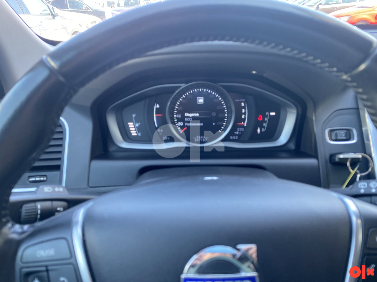 VOLVO XC60 AWD 2,4 DIZEL  2015 GOD. TEL:062/445365