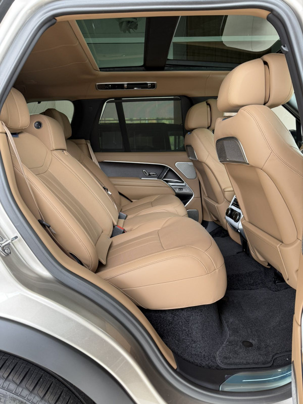 RANGE ROVER AUTOBIOGRAPHY 4.4 V8 530KS