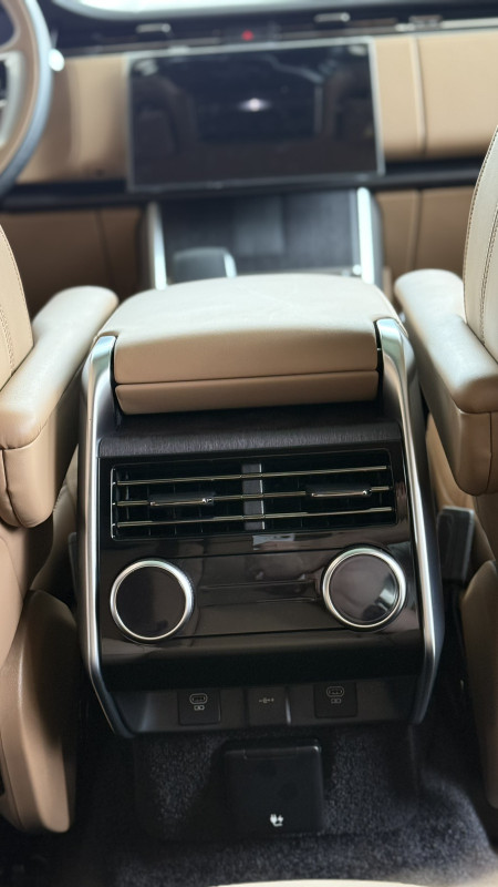 RANGE ROVER AUTOBIOGRAPHY 4.4 V8 530KS