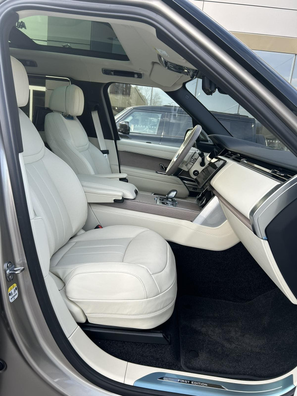Range Rover Autobiography