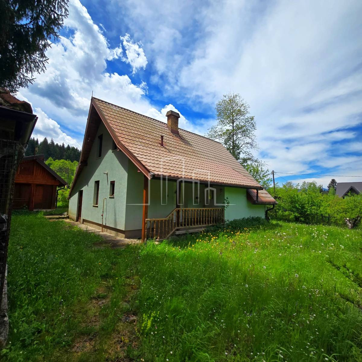 Dvije vikendice Pale prodaja 2