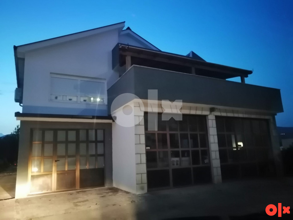 Poslovni prostor Široki Brijeg 130m2