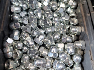 SLIJEPE MATICE M8 NAVRTKA POCINČANA 8mm 8 mm