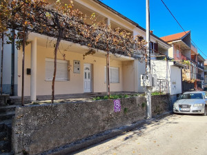 KARTEL/Kuća Mostar 150m2, sa okućnicom