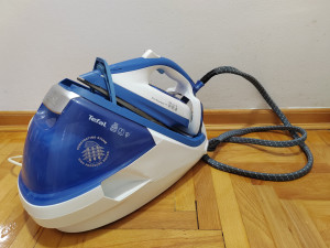 TEFAL pegla GV8932 parna stanica
