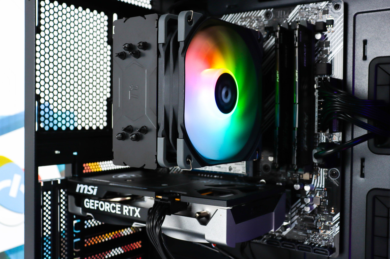 Gaming PC Airstream IT-3503-21; R7 5700X RTX 5060 1TB 16GB B2S