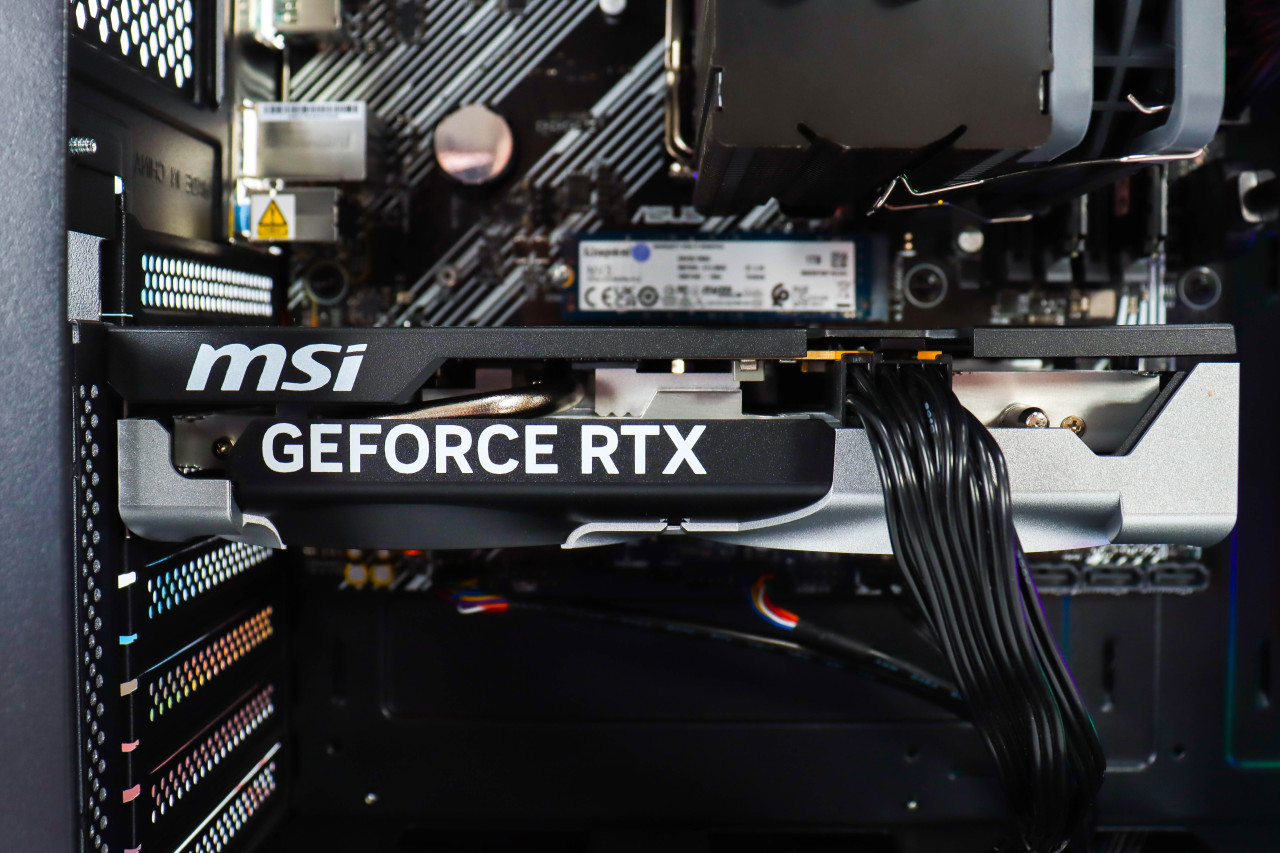 Gaming PC Airstream IT-3503-21; R7 5700X RTX 5060 1TB 16GB B2S