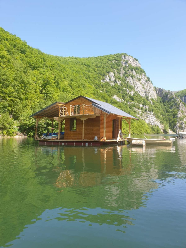 Splav Baron PRODAJA ili  ZAMJENA ZA AUTO  065 484 588