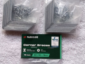 PARKSIDE L profil 50 x 50 x 15 mm 10 kom, 40 šarafa