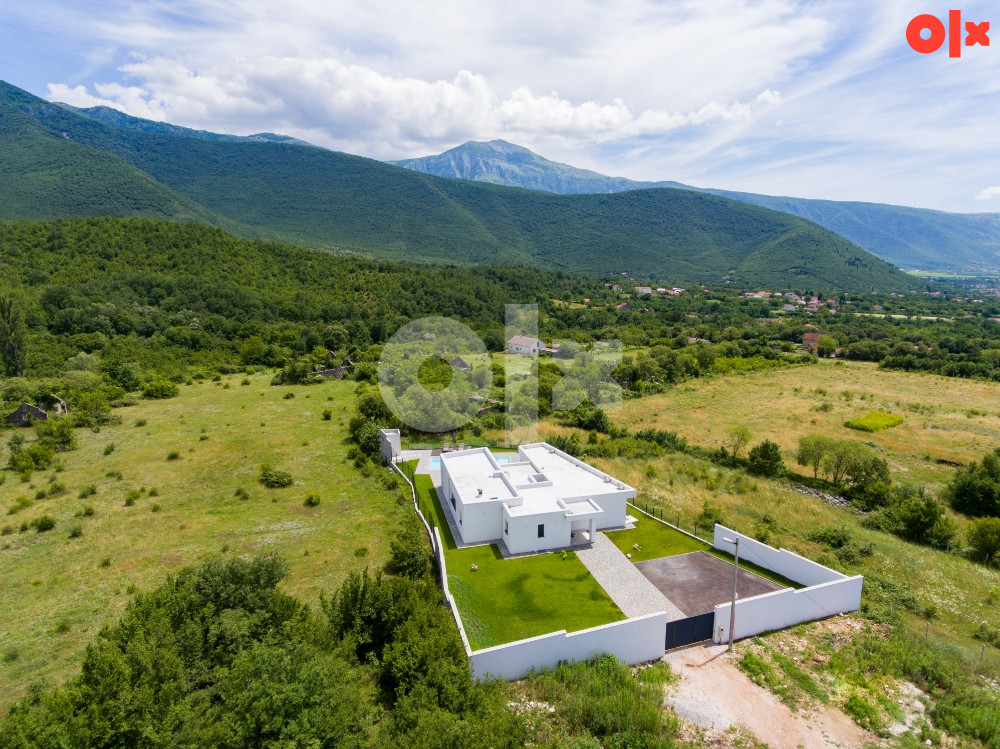 Izdaje se novoizgradjena Villa s Bazenom Mostar 16