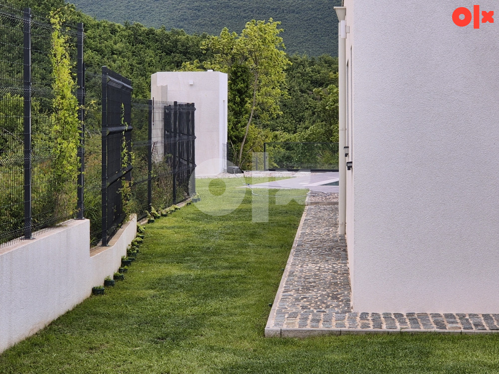 Izdaje se novoizgradjena Villa s Bazenom Mostar 8