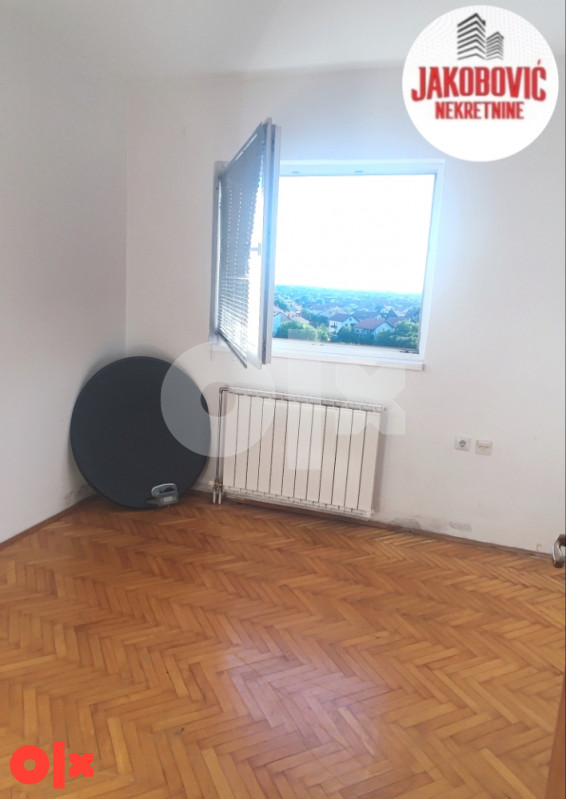 Trosoban stan 60 m2 Novo Brčko 10