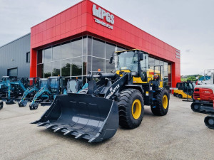 Bager Utovarivac SHANTUI L58K-B5  18 TONA 3.3m3 Kasika
