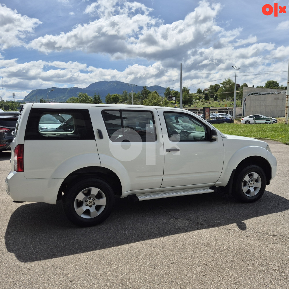 Nissan Pathfinder 2.5 DCI 2010