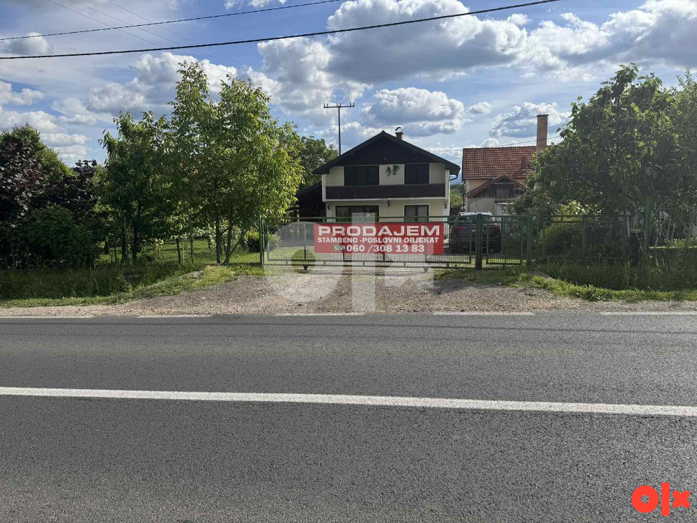 Stambeno poslovni objekat i dvorište, Sarači-Kalesija 2