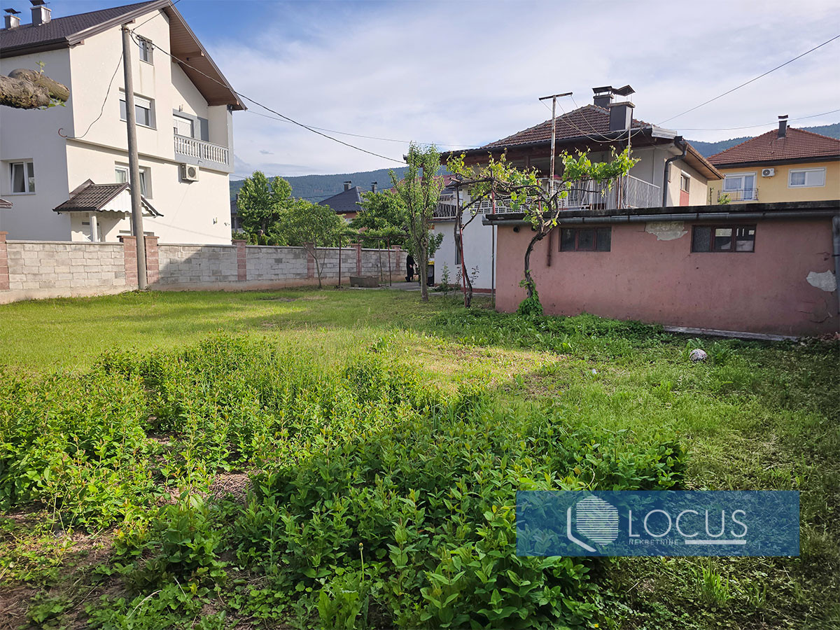 LOCUS: Kuća na parceli 765m2, Sokolovć Kolonija, Ilidža 19