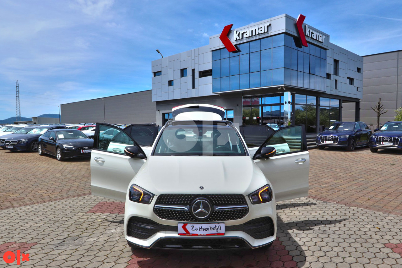 Mercedes GLE 400D 4Matic 9G NIGHT-PAKET AMG Line AIRMATIC Pano
