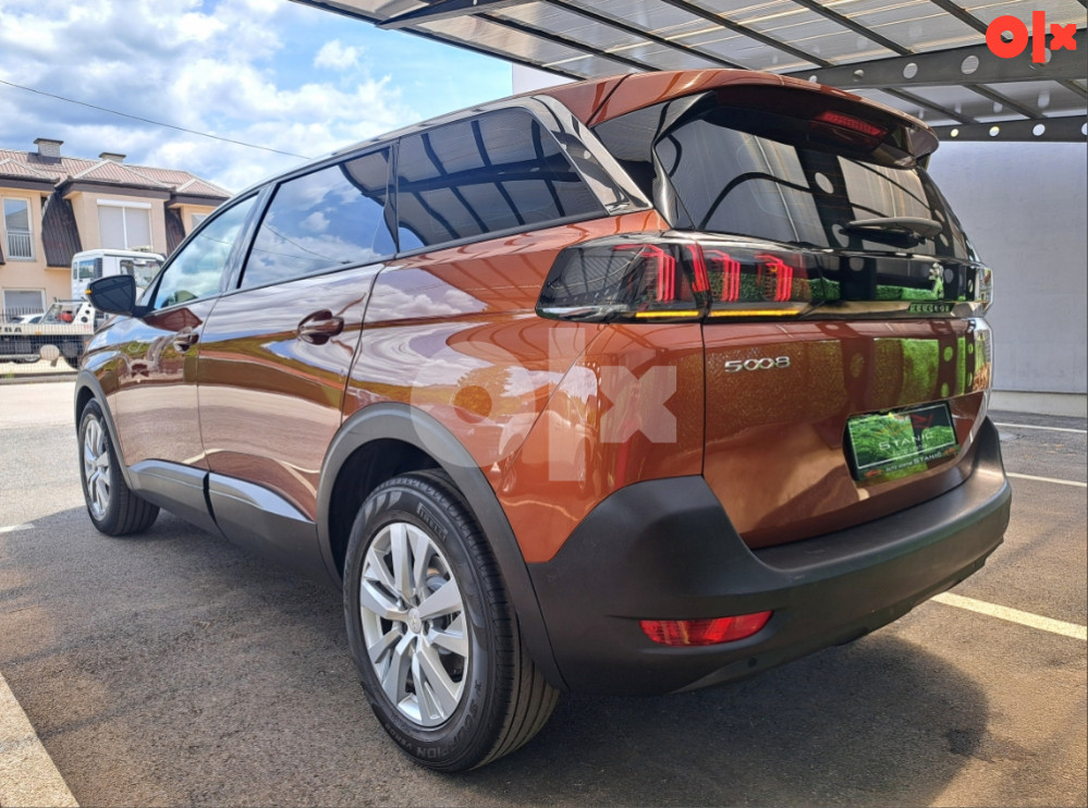 PEUGEOT 5008 2021 GOD AUTOMATIK F1 7 SJEDISTA FULL LED VIRTUAL