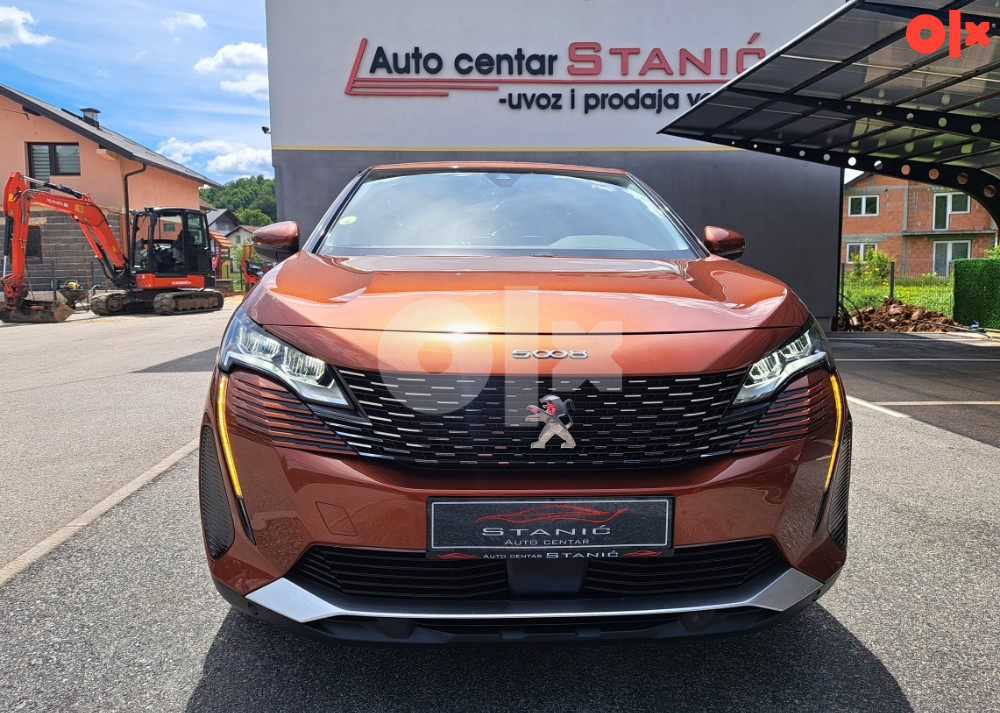 PEUGEOT 5008 2021 GOD AUTOMATIK F1 7 SJEDISTA FULL LED VIRTUAL