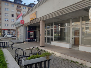 Poslovni prostor Pale, 20.32,prometna lokacija u samom centru
