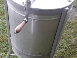 VRCALJKA (ALUMINIJUMSKA) ZA MED