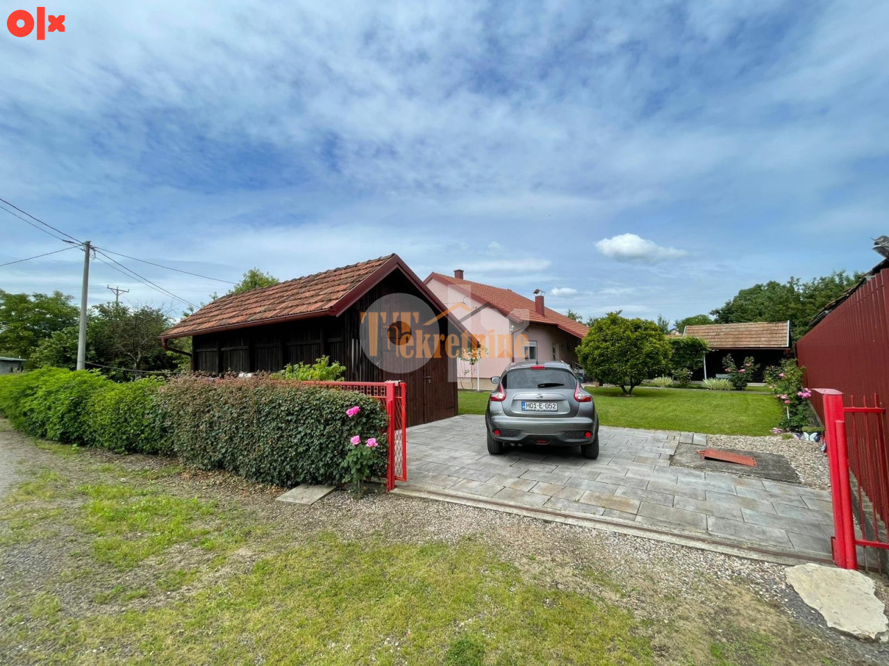 Kuća 85 m2 i placa 1831 m2 - Laktaši 2