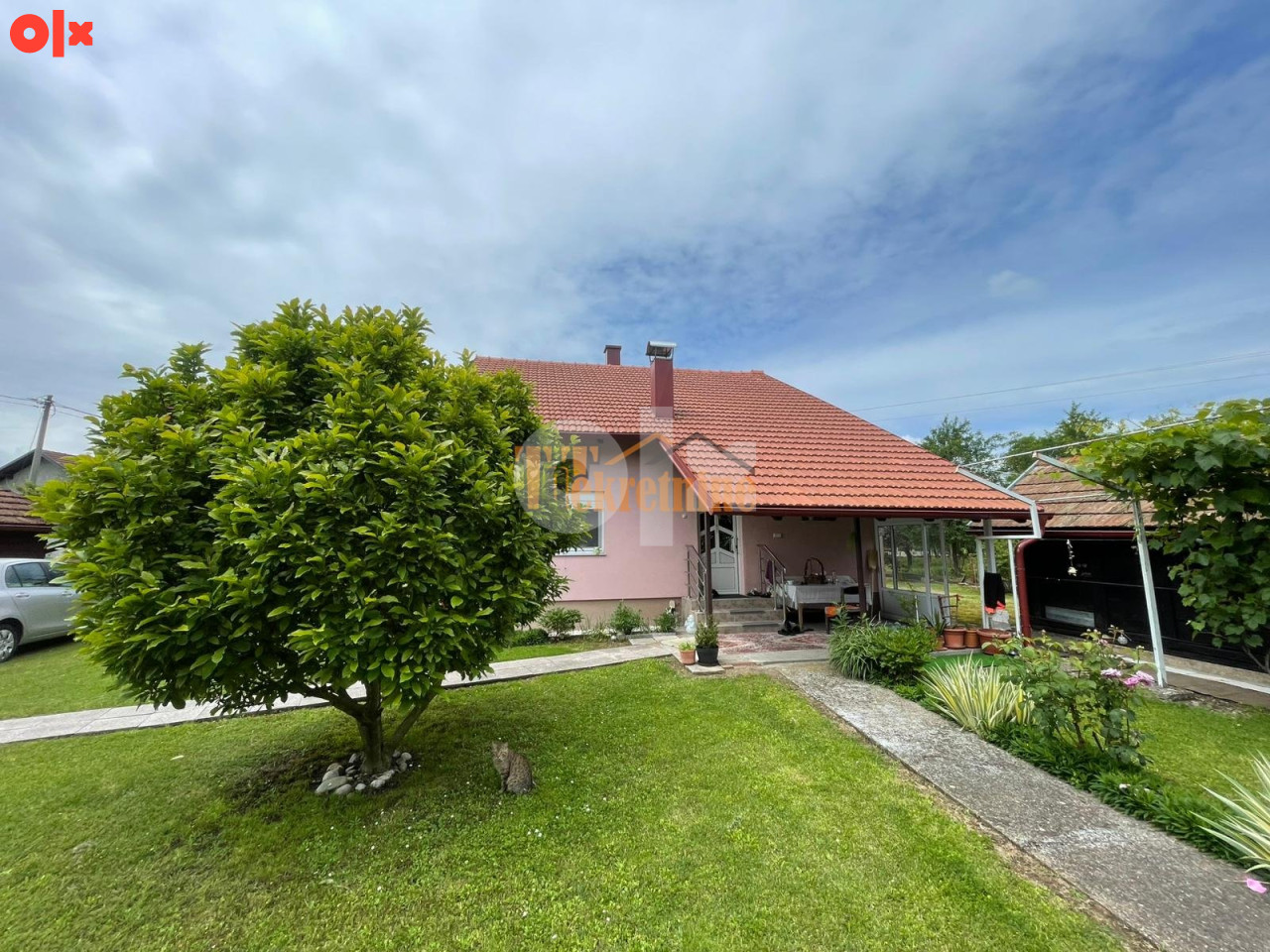 Kuća 85 m2 i placa 1831 m2 - Laktaši 4
