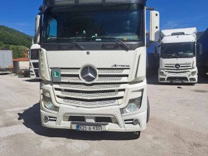 Mercedes Actros 1845 mega