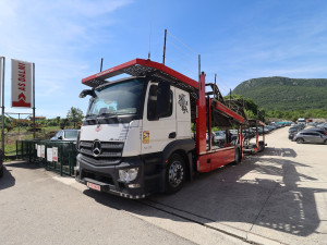Mercedes Actros 1843 Kassbohrer Metago Autotransporter